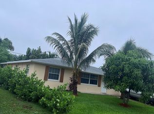 3734 Bahama Rd, Palm Beach Gardens, FL 33410