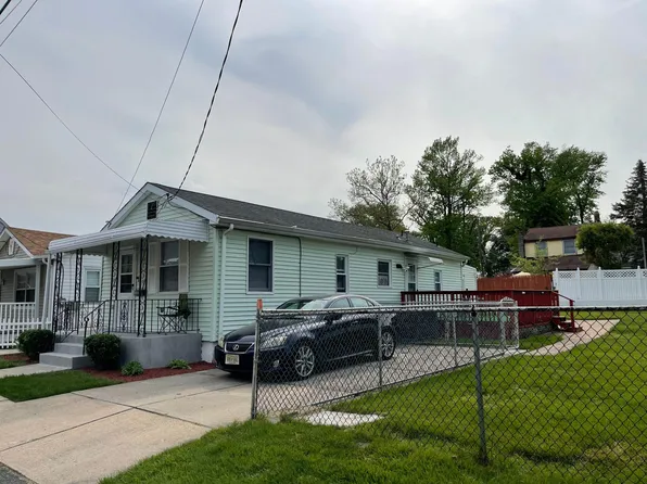 285 Norwood Ave, Laurence Harbor, NJ 08879