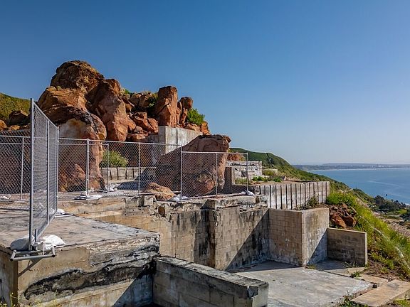 4th image of 20520 Pinnacle Way