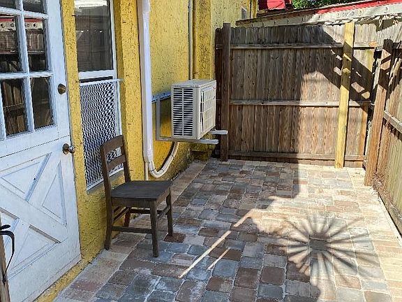 Private entrance and patio