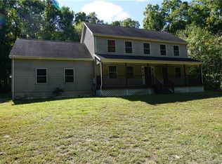 373 Squaw Hollow Rd, Ashford, CT 06278