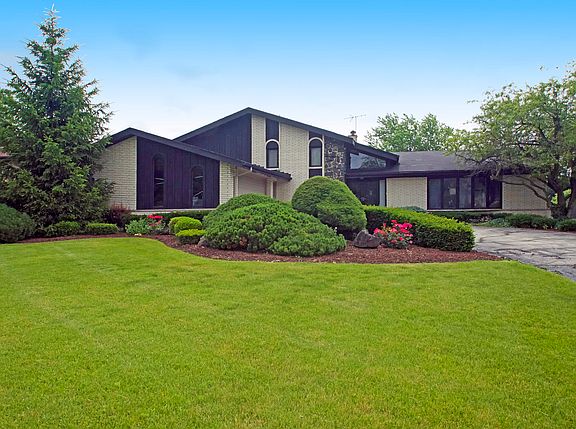 3rd image of 12933 S Golfview Ln