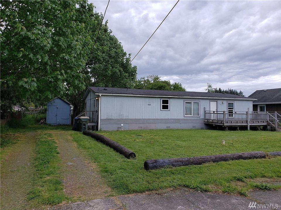 2nd image of 206 N Main St