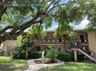200 36th Ave N APT 103A, Saint Petersburg, FL 33704