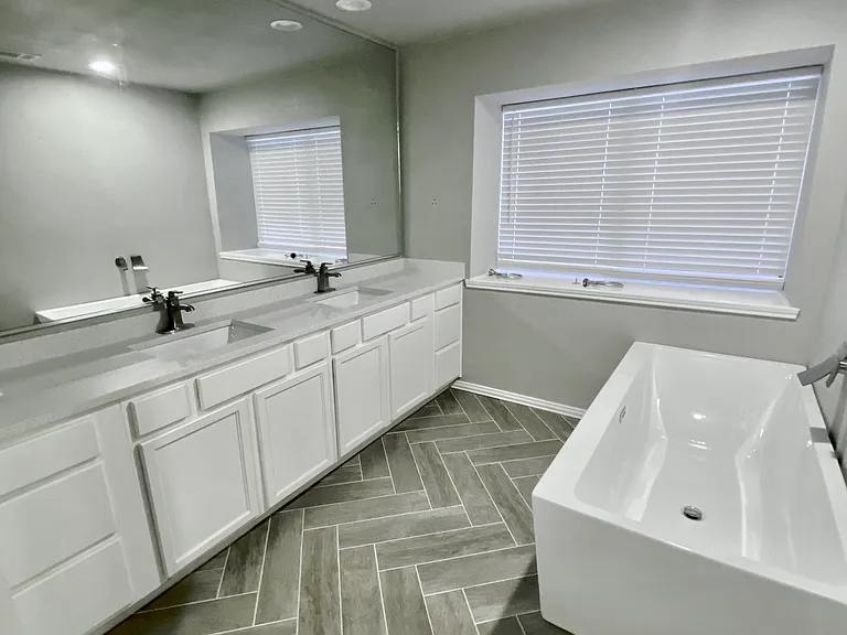 3924 Denham Way — Photo 8