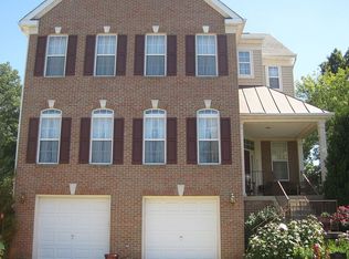 9106 Briarwood Farms Ct, Fairfax, VA 22031