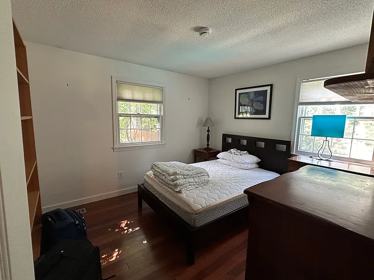 67 Raymond Cir — Photo 10