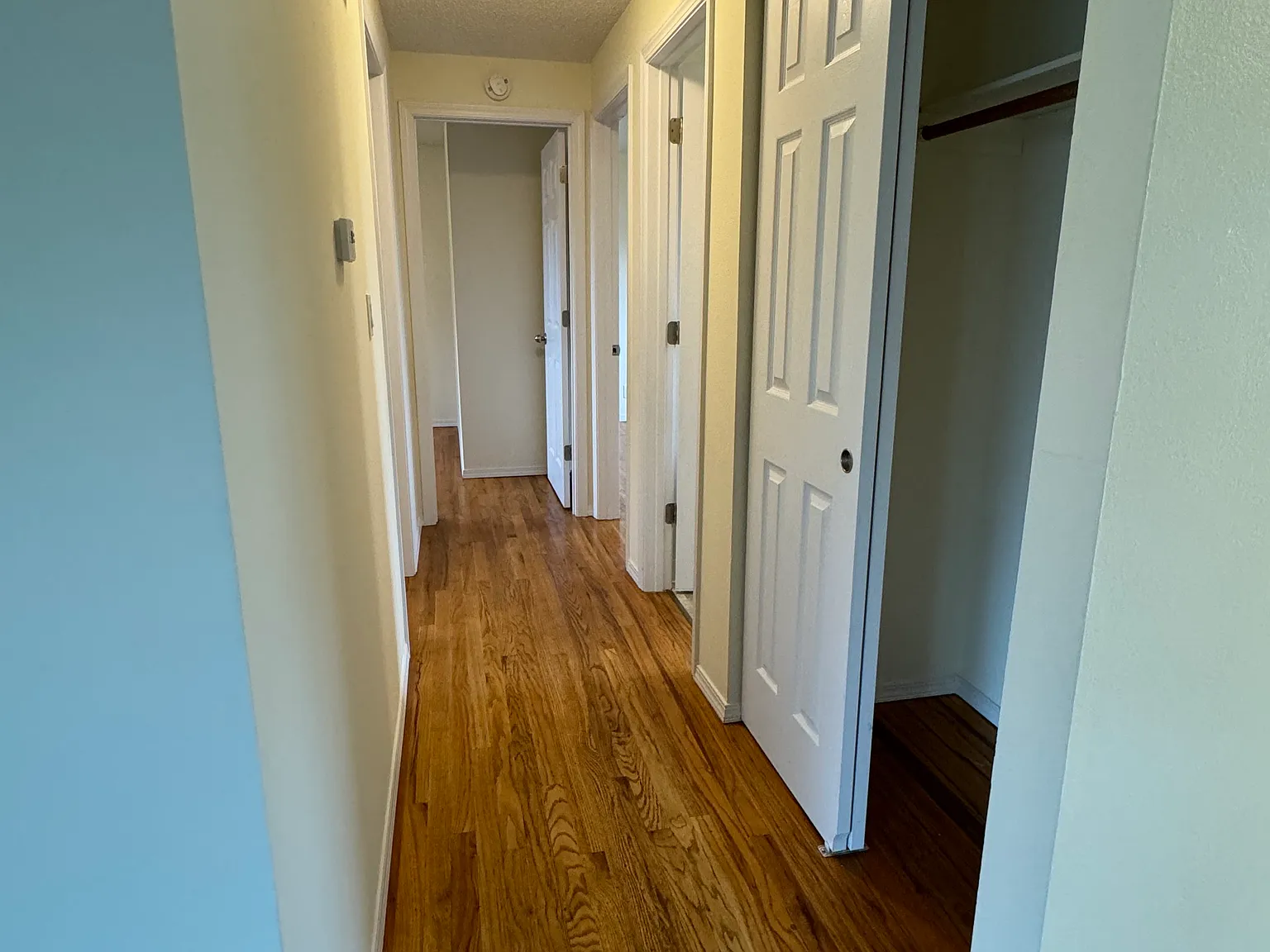 2302 NW Dixon St — Photo 3