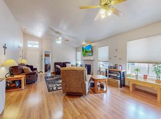 1227 Gem Ct SW, Albuquerque, NM 87121
