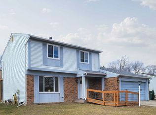 1281 Rue Deauville Blvd, Ypsilanti, MI 48198