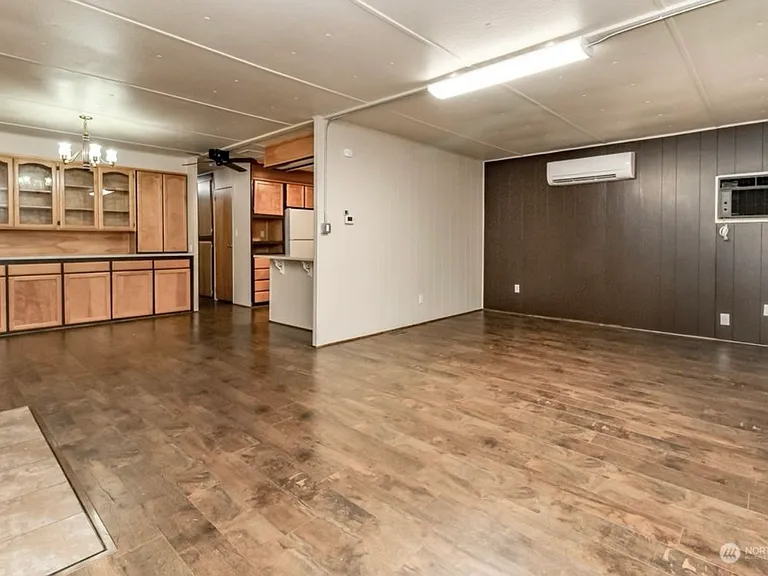 27508 220th Pl SE — Photo 2