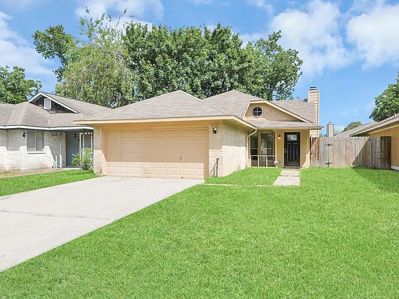 2nd image of 3219 Forestbrook Dr