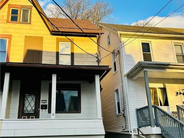 319 1st St, Slatington, PA 18080
