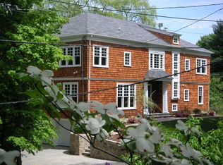 80 North St, Lexington, MA 02420