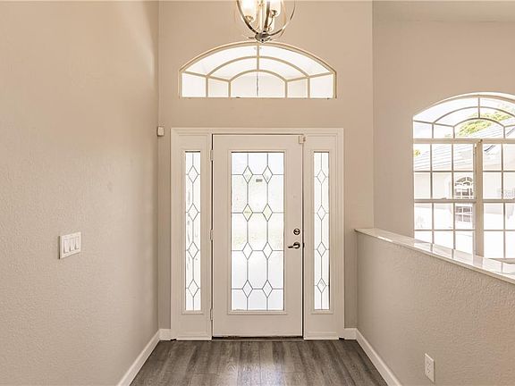 5th image of 18048 Le Grand Ave