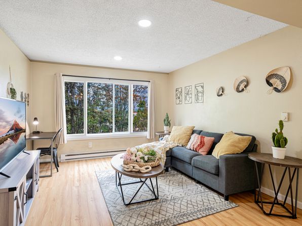 12035 Des Moines Memorial Dr S APT 2