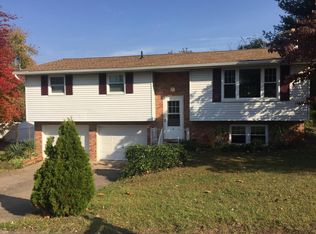 21 Malvern Dr, Manchester, PA 17345