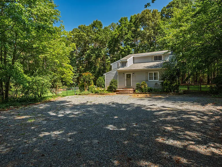 7 Twin Lakes Dr — Photo 35