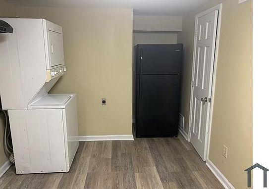 4th image of 2603 Fayetteville St #B