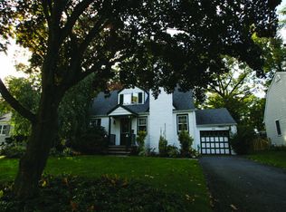 411 Radcliffe St, Wyckoff, NJ 07481