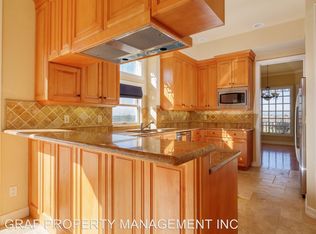 4015 Monte Pellegrino Ct, Fallbrook, CA 92028