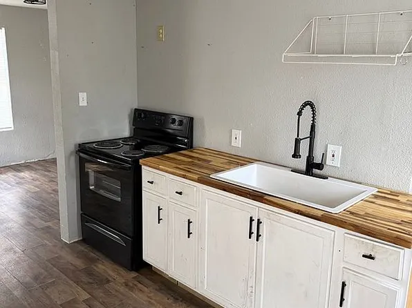 512 Washington Ave, Sand Springs, OK 74063