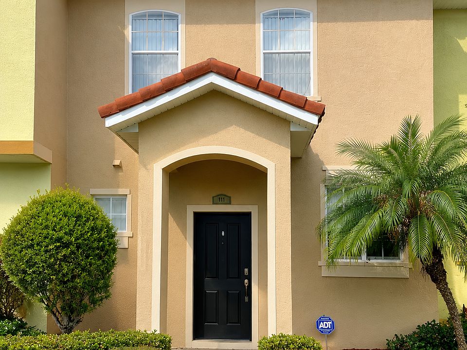 1st image of 121 Madison Cir