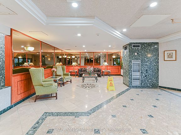 4th image of 88 Alton Towers Cir #703