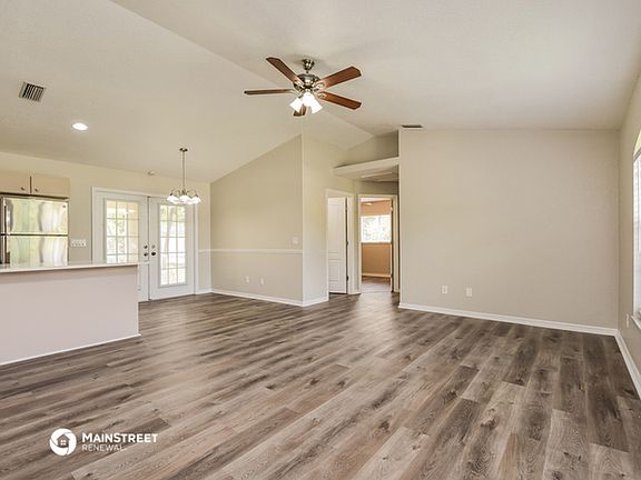 4th image of 2645 Vogler Ln