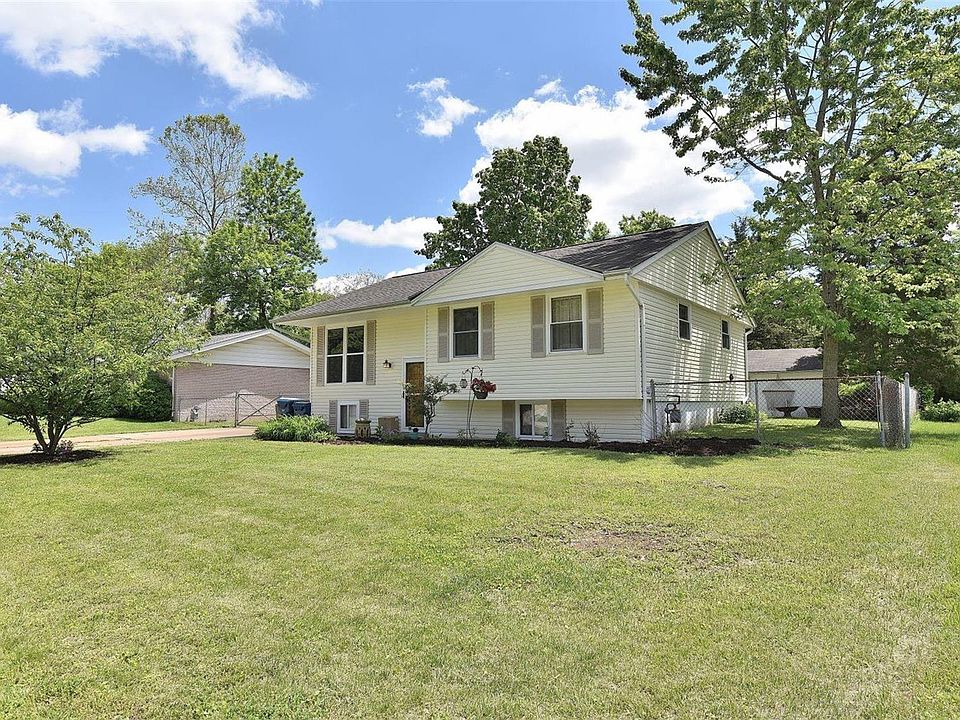 1st image of 11522 Wylwood Dr