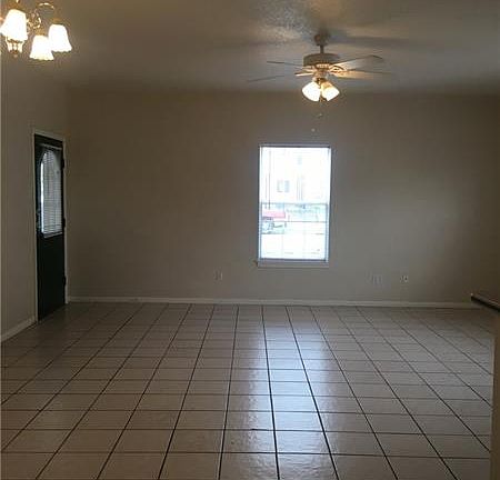 3rd image of 1500 James Ave #C