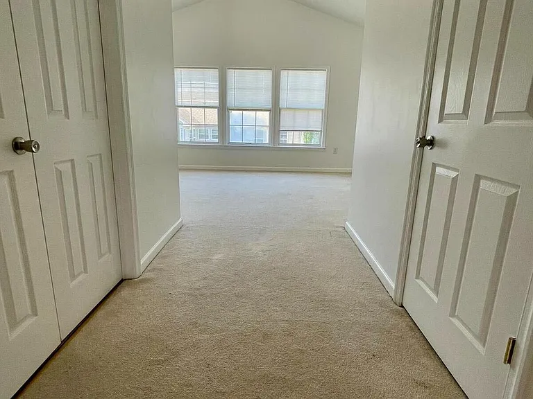 61 Quartz Rd — Photo 8