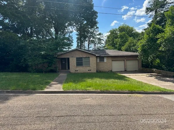389 Ruth St, Hawkins, TX 75765
