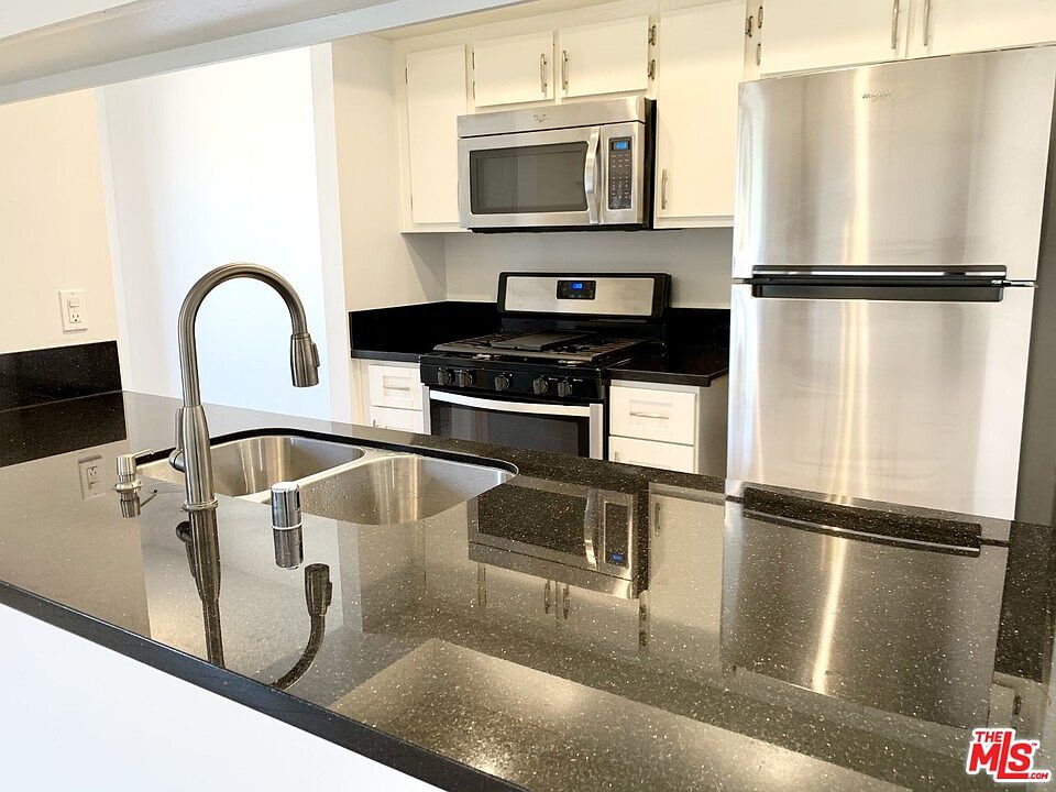1st image of 5500 Dobbs St APT 5