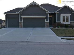 9900 N Stark Ave, Kansas City, MO 64157