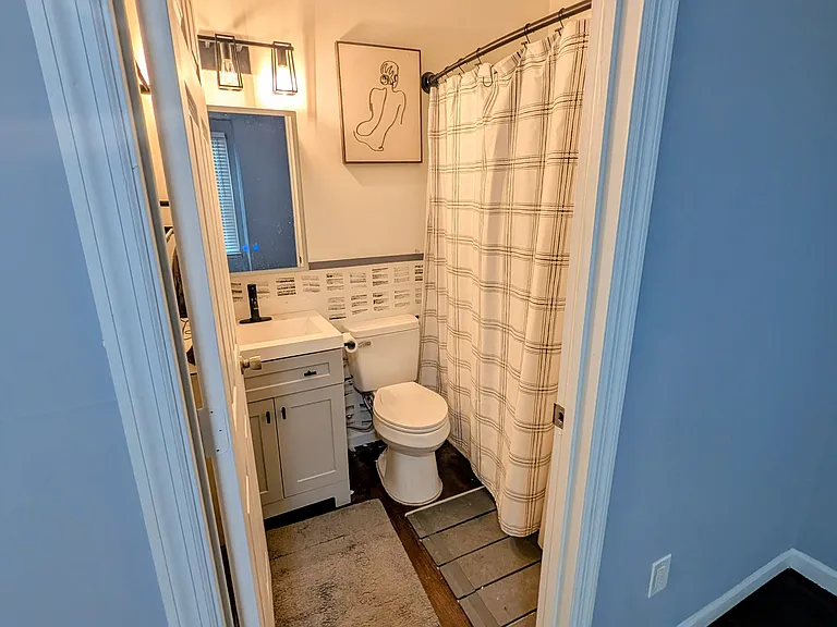 601 Arthur St — Photo 10