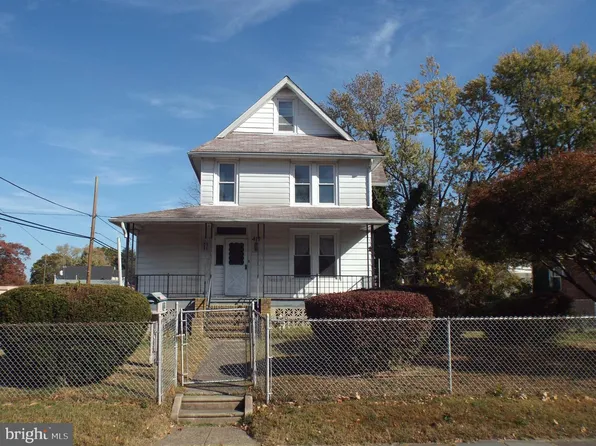 417 Collingdale Ave, Collingdale, PA 19023