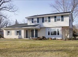 8420 Brookwood Dr, Portage, MI 49024