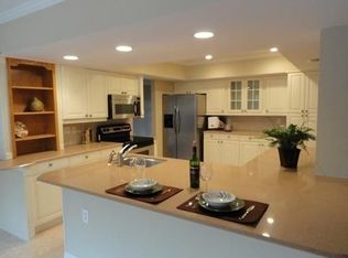 1556 Wyndcliff Dr, Wellington, FL 33414