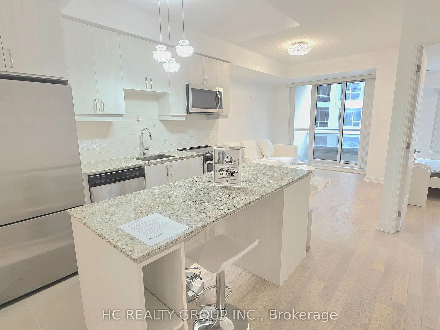 2 bed, $2,650 — Photo 2