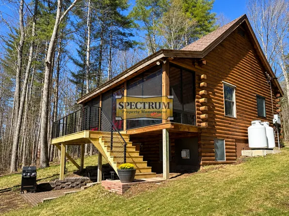 50 Blueberry Dr, Hartford, ME 04220