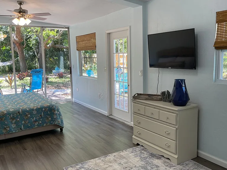 2504 S Milmar Dr — Photo 16