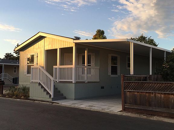 2nd image of 4201 N 1st St #404