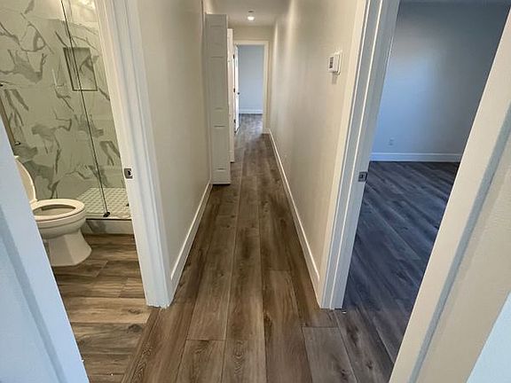 3rd image of 3923 Franklin Ave