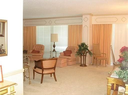 2nd image of 4010 N Ocean Blvd