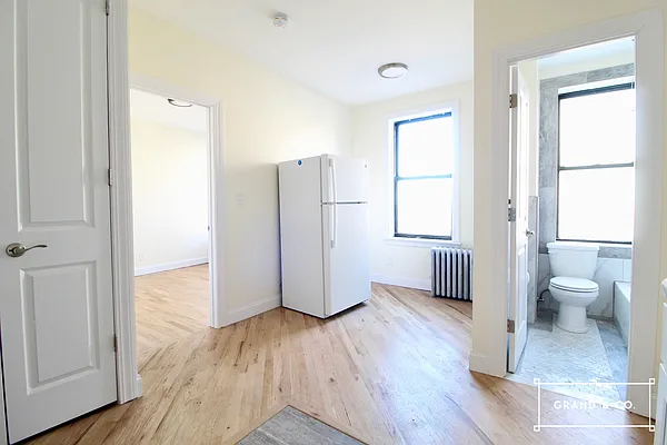 Rented by Grand & Co. | media 34