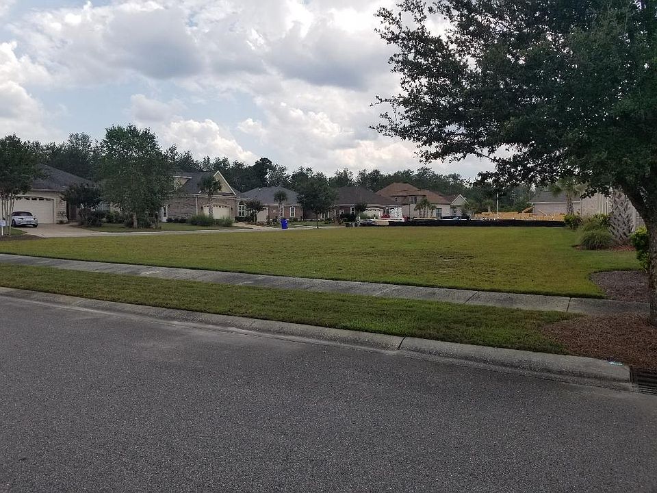 2nd image of 8217 Masonboro Pointe NE