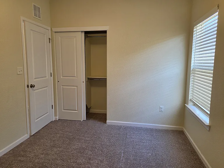 6556 Harapon St — Photo 14