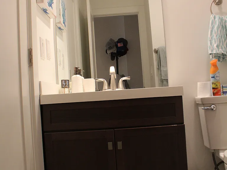 634 N 12th St #22 — Photo 5