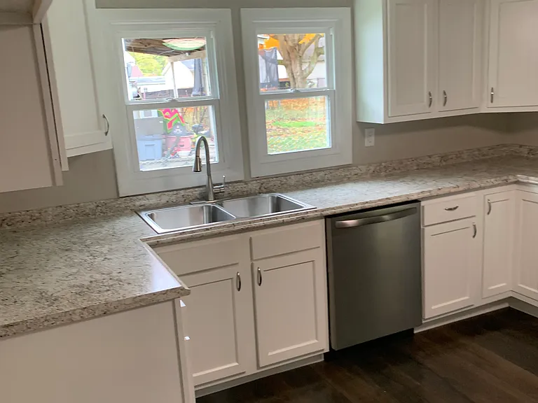 1713 Columbus St — Photo 1